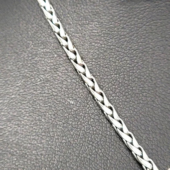 BRIGHTON RETIRED CRYSTAL VOYAGE CROSS NECKLACE REVERSIBLE NWOT - Picture 5 of 6